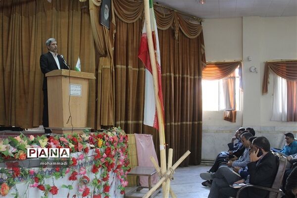 آموزش و ارتقاءتوانمندی‌های منابع انسانی معاونت پرورشی و فرهنگی
