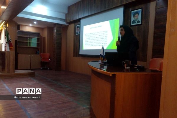 برگزاری جلسه معارفه مدیران و کادر جدید اجرایی  با اولیا