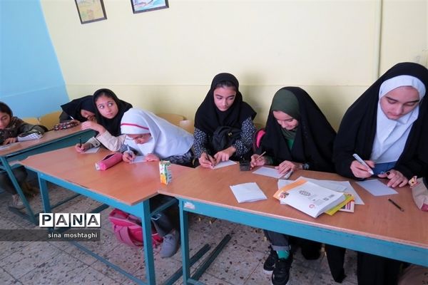 مرحله استانی ششمین دوره جشنواره کتابخوانی