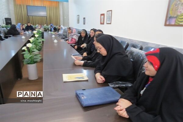 مرحله استانی ششمین دوره جشنواره کتابخوانی