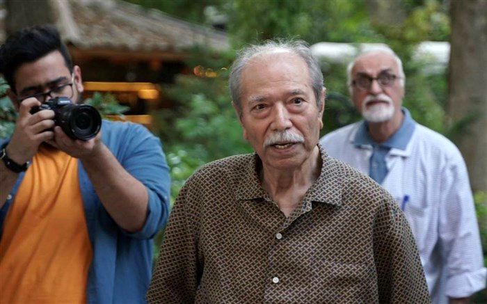 علی نصیریان: برای عمیق شدن در بازیگری باید میدانی وارد عمل شوید