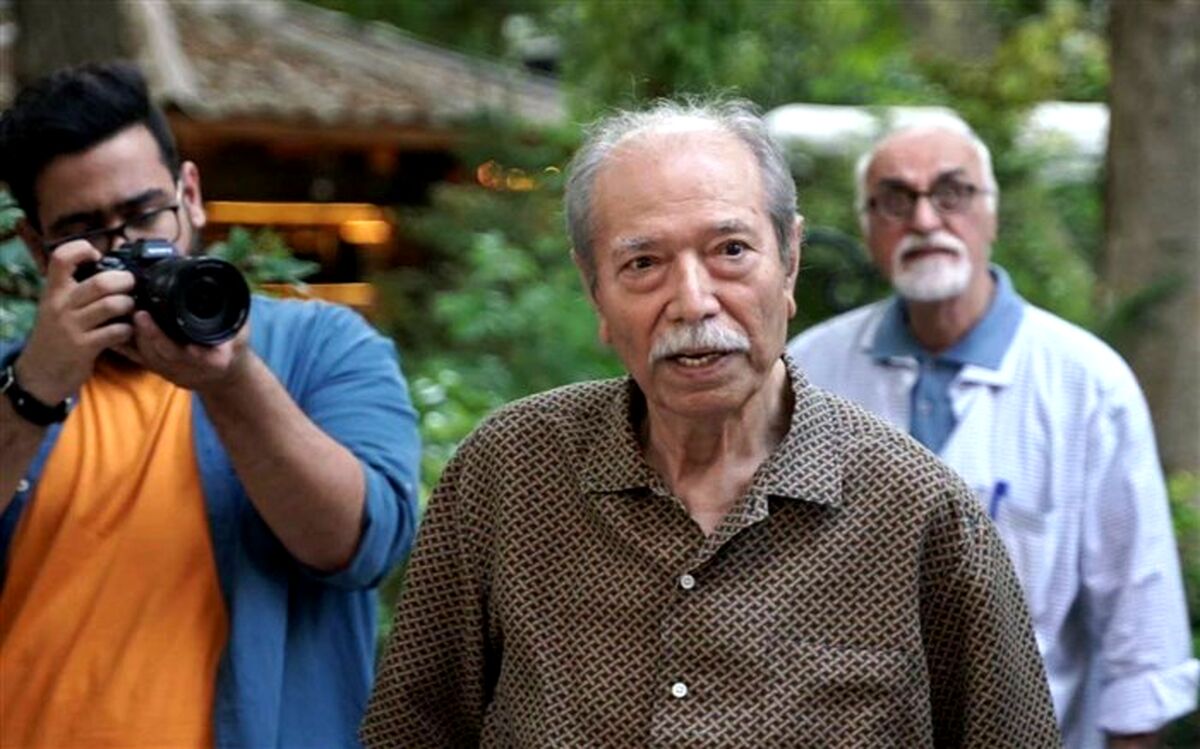 علی نصیریان: برای عمیق شدن در بازیگری باید میدانی وارد عمل شوید