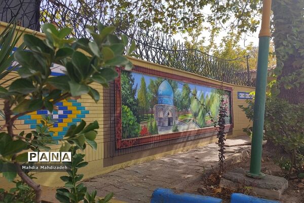 انجام پروژه مهر در مدارس ناحیه ۶ مشهد