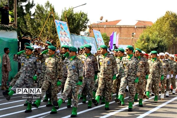 رژه نیروهای مسلح در استان مازندران