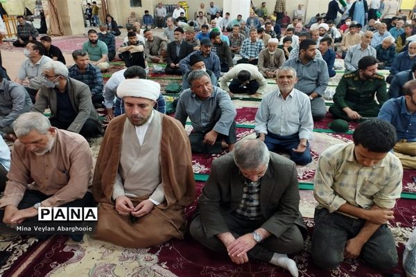 نماز جمعه شهرستان پیشوا همزمان با هفته دفاع‌مقدس و آغاز سال تحصیلی