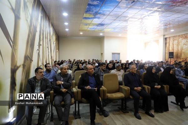 آخرین جلسه شورای اداری آموزش و پرورش گلستان پیش از آغاز سال تحصیلی جدید