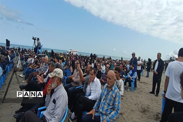همایش بزرگ پیاده‌روی خانوادگی به‌مناسبت گرامیداشت هفته دفاع مقدس