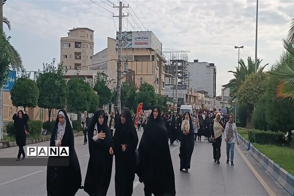 همایش بزرگ پیاده‌روی خانوادگی به‌مناسبت گرامیداشت هفته دفاع مقدس