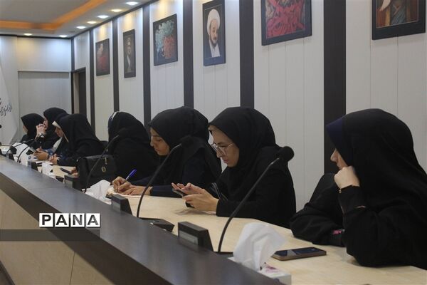 نشست خبری نخستین جشنواره استانی تئاتر مردمی حماسه‌های نامیرا
