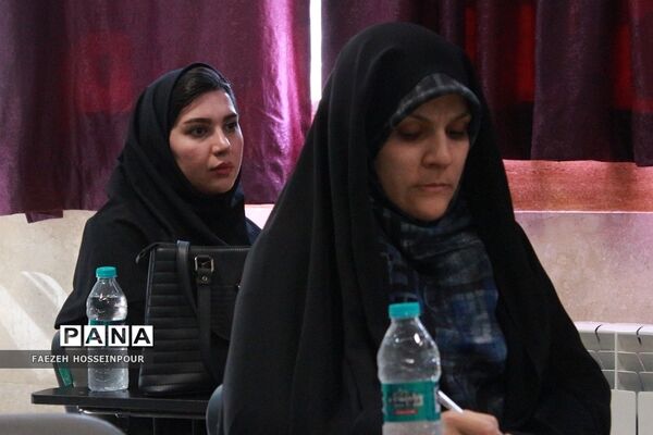 برگزاری کلاس فلسفه و منطق در نشست تخصصی همراهان فصل صعود بهارستان‌2