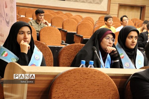 شورای آموزش و پرورش شهرستان کاشمر با حضور مشاور وزیر آموزش و پرورش