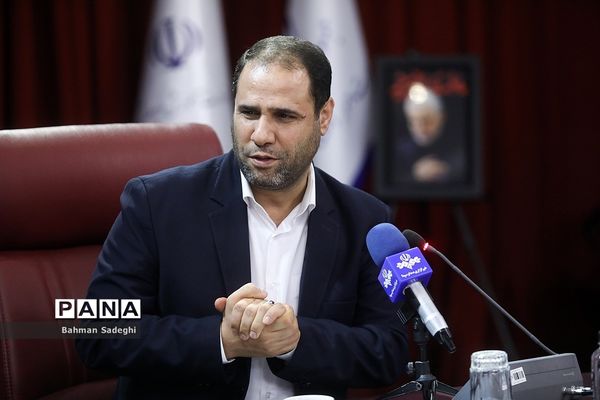 امضای تفاهم‌نامه همکاری  بین وزارت آموزش و پرورش و وزارت امور اقتصادی و دارایی