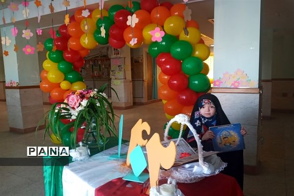 جشن شکوفه‌ها در مدارس صفادشت