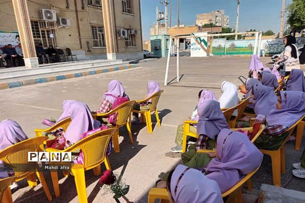 برگزاری جشن شکوفه‌های کلاس‌ اولیدر مدارس شهرستان بهبهان