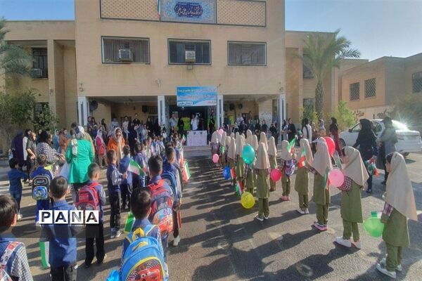 برگزاری جشن شکوفه‌های کلاس‌ اولیدر مدارس شهرستان بهبهان