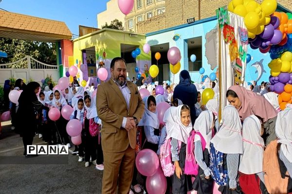 نوای زنگ مهر و حال و هوای کلاس اولی‌ها در ورامین