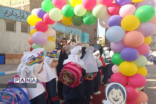 صدای دل‌انگیز زنگ جشن شکوفه‌ها با محوریت «مهر مهدوی» در مدارس شهرستان قدس همزمان با سراسر کشور