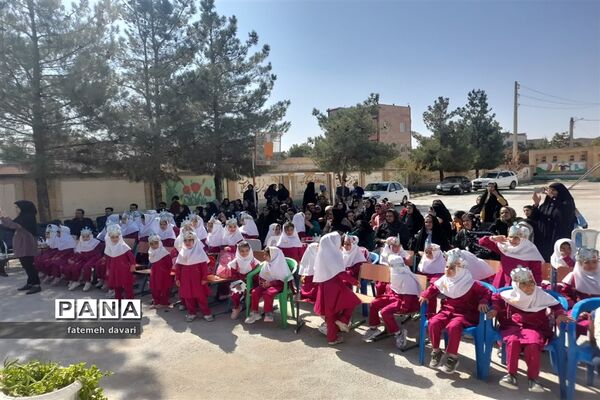 جشن شکوفه‌ها در شهرستان فاروج