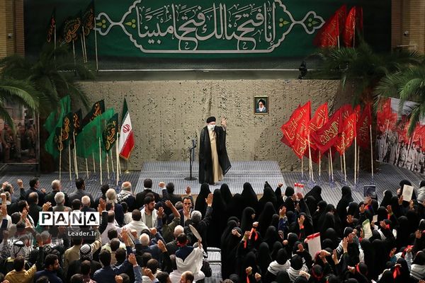 دیدار پیشکسوتان دفاع مقدس با رهبر انقلاب