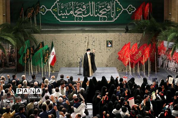 دیدار پیشکسوتان دفاع مقدس با رهبر انقلاب