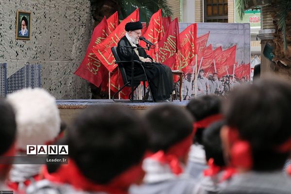 دیدار پیشکسوتان دفاع مقدس با رهبر انقلاب