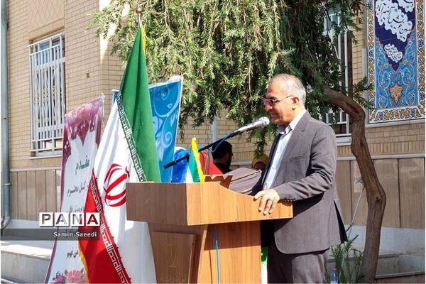 آیین استانی جشن روز شکوفه‌ها در دبستان پسرانه فسایی نژاد ناحیه ۳ شیراز