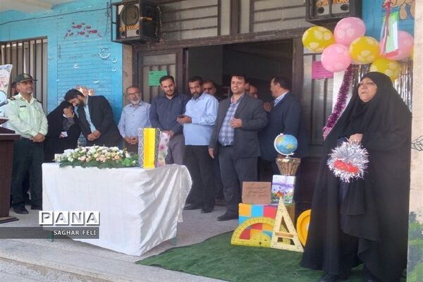 برگزاری جشن شکوفه‌ها در دبستان صحیفه نور فشافویه