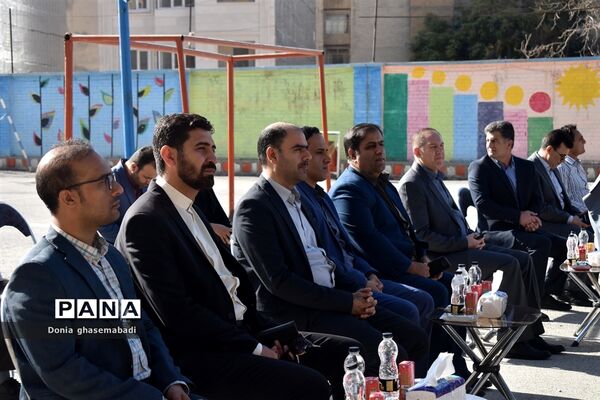 جشن شکوفه‌ها در کرمانشاه