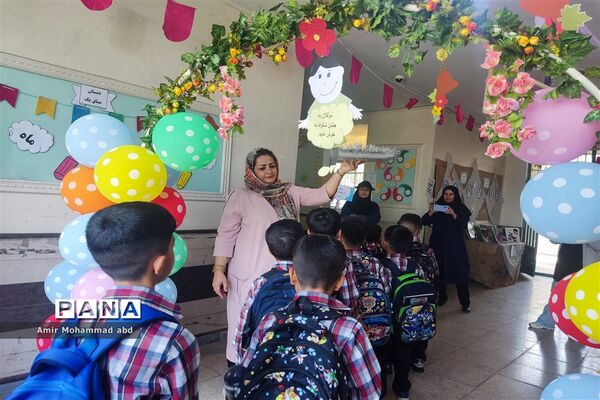 جشن شکوفه‌ها در مدارس کهریزک