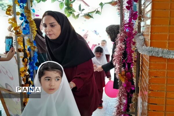 جشن شکوفه‌های کلاس اولی در قائمشهر