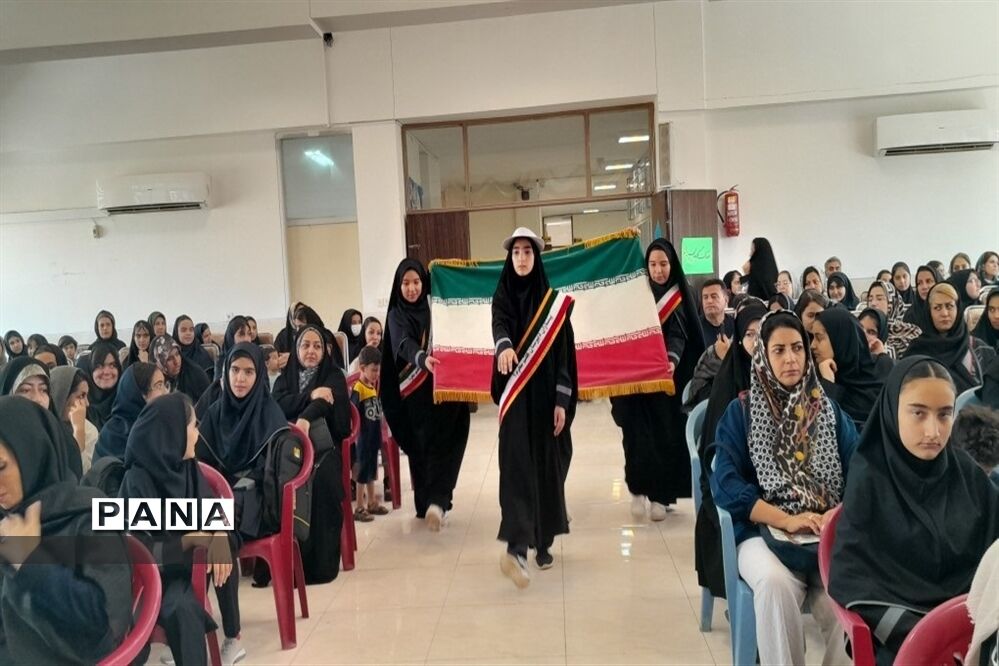 جشن شکوفه‌ها در اداره آموزش و پرورش ناحیه ۵