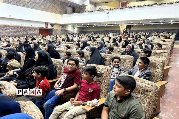 برگزاری جشن آغاز سال تحصیلی  دبستان پاسداران ناحیه یک یزد