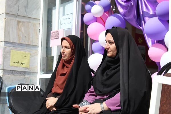 جشن شکوفه‌ها در ساری