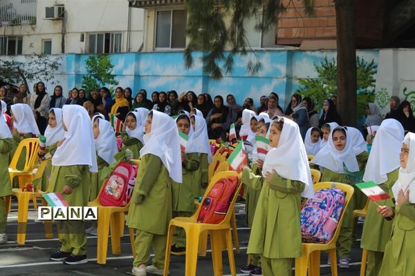جشن شکوفه‌ها در ساری