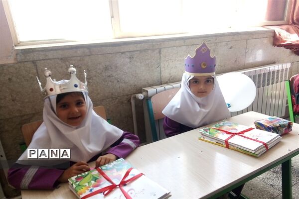 برگزاری جشن شکوفه‌ها در دبستان بوستان شهرستان بن