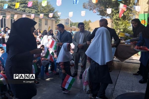 جشن شکوفه ها در شهرستان مانه و سملقان