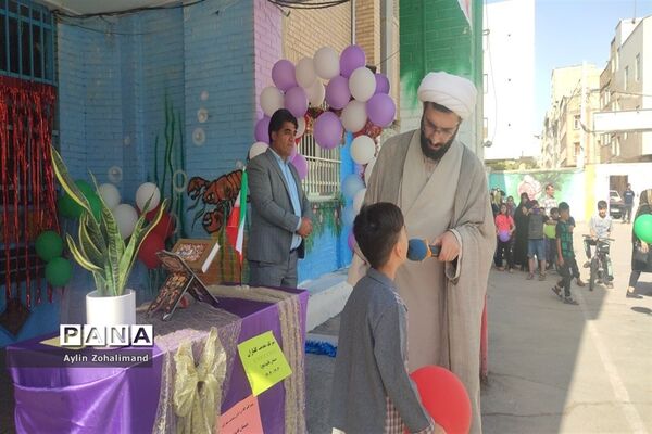 جشن شکوفه ها در مدرسه قائم نصیر شهر