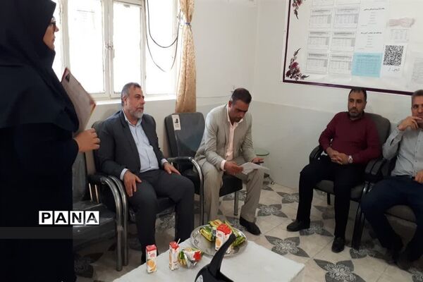 جشن شکوفه‌ها در مدارس شادگان