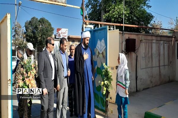 آیین «جشن شکوفه ها» در شهرستان بام و صفی آباد