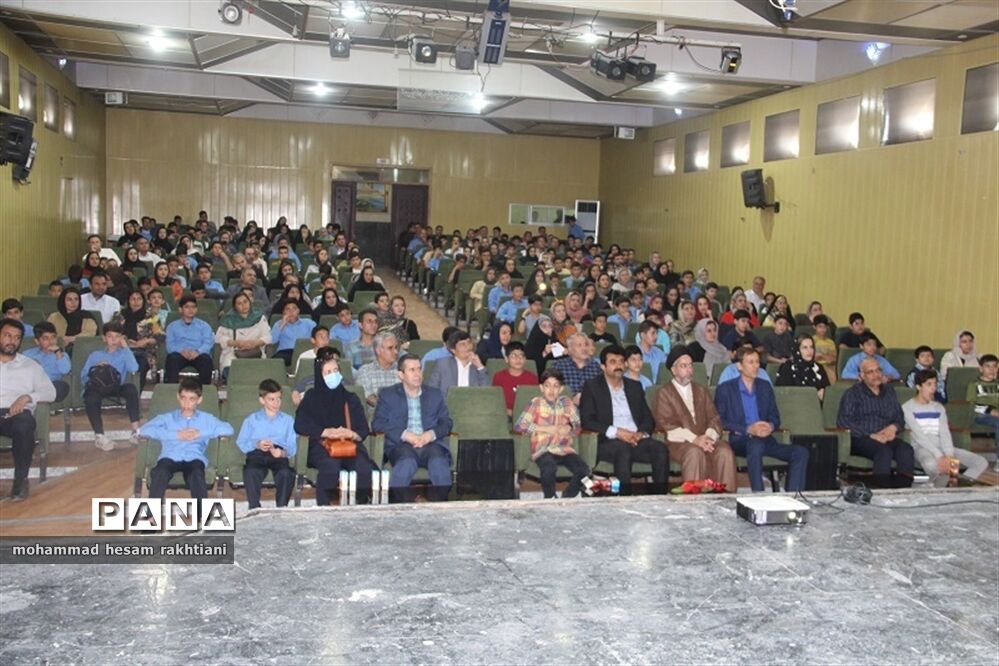 جشن جوانه‌ها ویژه پایه هفتم دبیرستان پسرانه شهید رجایی شهرستان بجنورد