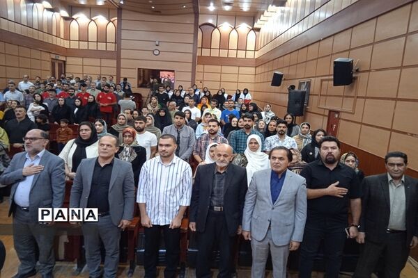 مراسم تقدیر از پرسنل  فوریت‌های پزشکی در روز اورژانس در محمودآباد