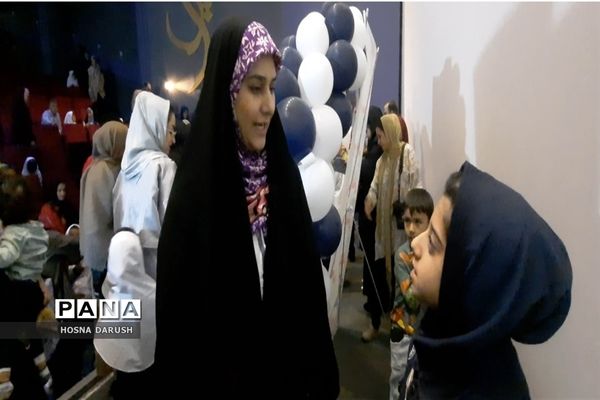 جشن شکوفه‌ها در دبستان شهدای فرهنگی ناحیه۷ مشهد مقدس