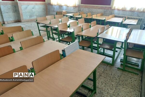 جشن شکوفه‌ها در دبستان دخترانه شادروان سمانه بنی هاشم