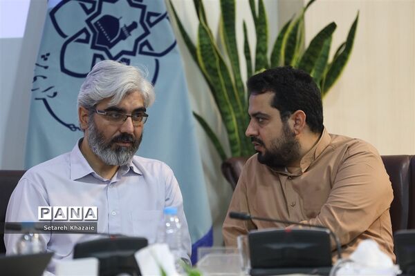 نشست هم اندیشی اولین جشنواره بین المللی رسانه خورشید