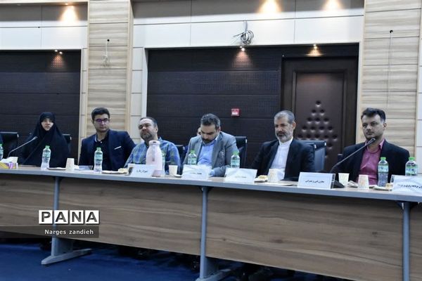 برگزاری جلسه شورای اداری در ملارد