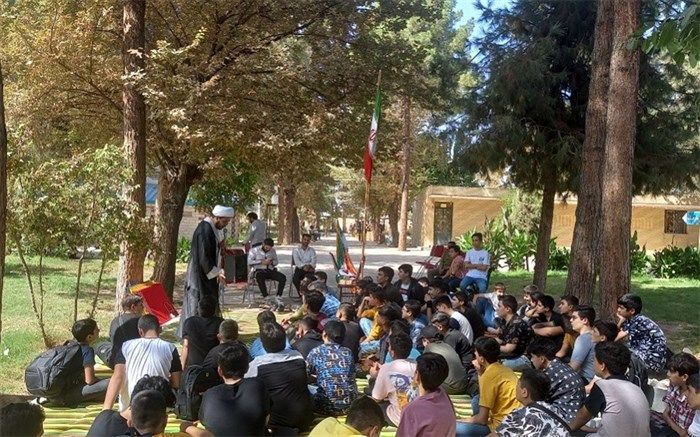 برگزاری اردو تربیتی «مثبت هشتادی‌های۲» پسران در شهرستان ورامین/فیلم