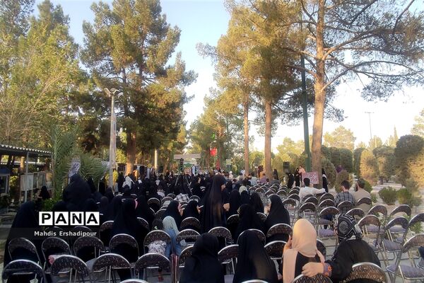 برگزاری مراسم زادروز شهیداصغرپاشاپور در گلزار شهدای تهران