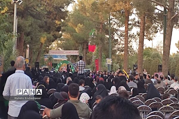 برگزاری مراسم زادروز شهیداصغرپاشاپور در گلزار شهدای تهران