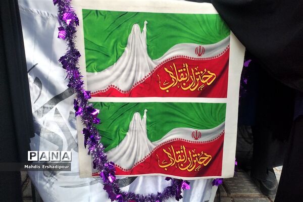 برگزاری مراسم زادروز شهیداصغرپاشاپور در گلزار شهدای تهران