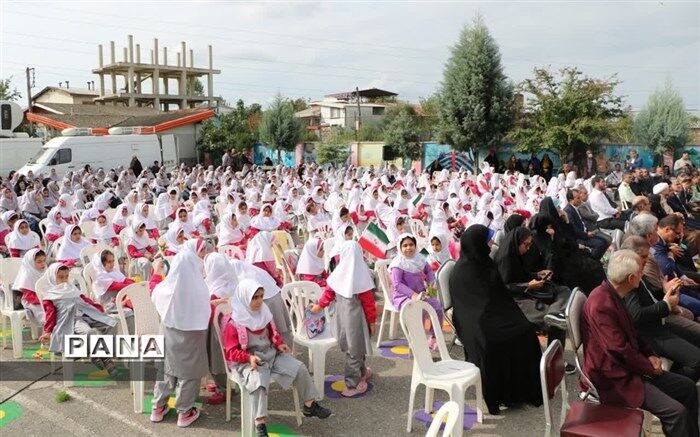 ۱۲۰ هزار مدرسه آماده عمل به شعار «مدرسه قوی، ایران قوی»